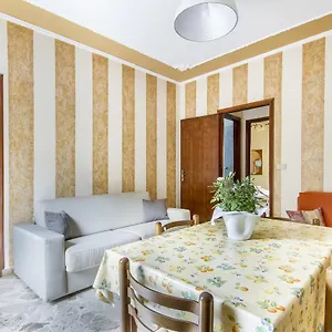  Appartamento Casa Vacanza Paradise Vicino Cefalù Con Servizio Di Piscina A 3 Chilometri